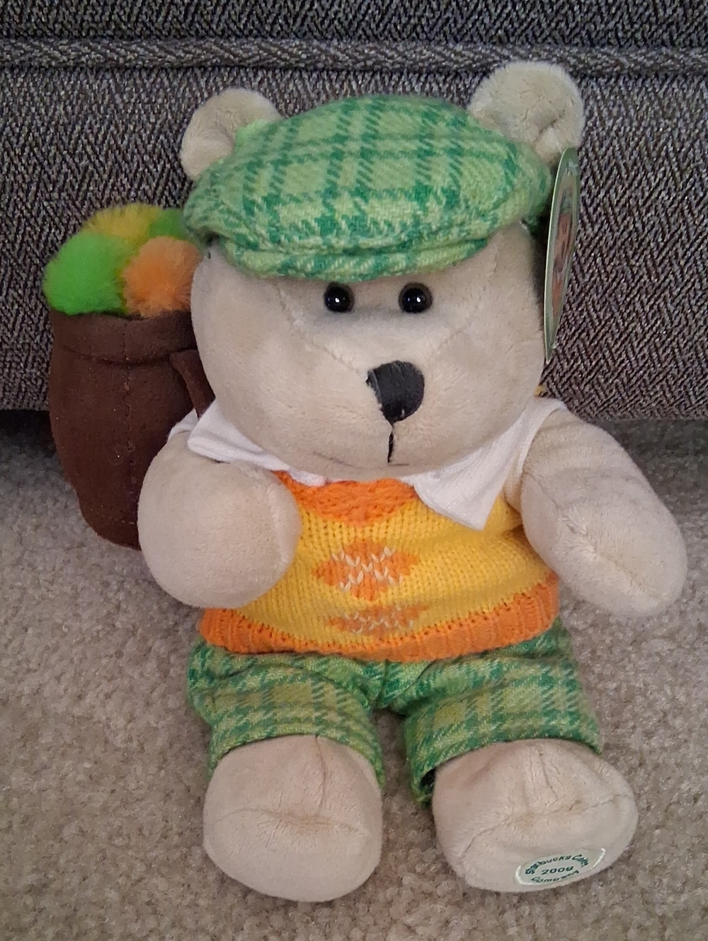 50th Edition 2006 Starbucks Bearista Golfer Bear